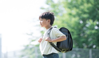 立っている子ども